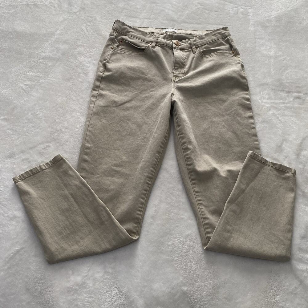 Nicole Miller Khaki Trousers Size 8 made with 98% Cotton